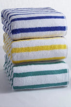 Load image into Gallery viewer, TOALLA PARA PISCINA