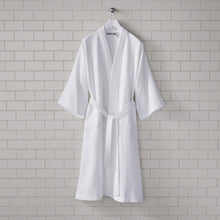 Load image into Gallery viewer, BATAS DE BAÑO O ALBORNOCES